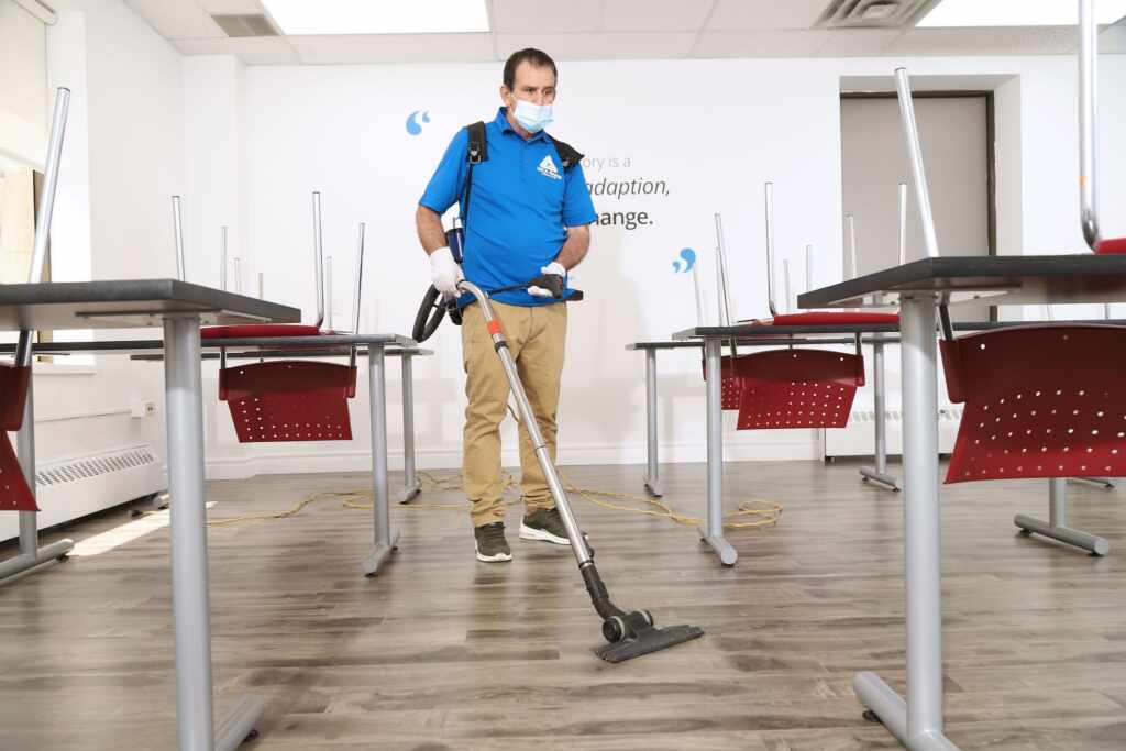 Efficiency and Expertise: Choosing the Right Commercial Cleaning Services